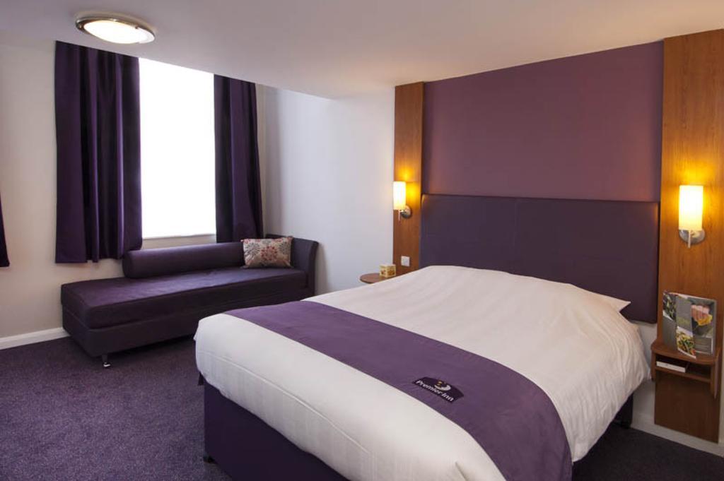 Premier Inn Newcastle Airport South Woolsington Екстер'єр фото